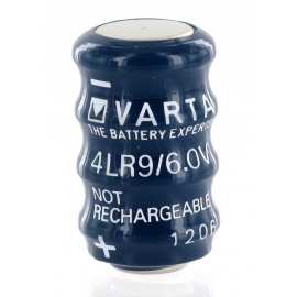 Pila alcalina 6V 4LR9 por Varta 2